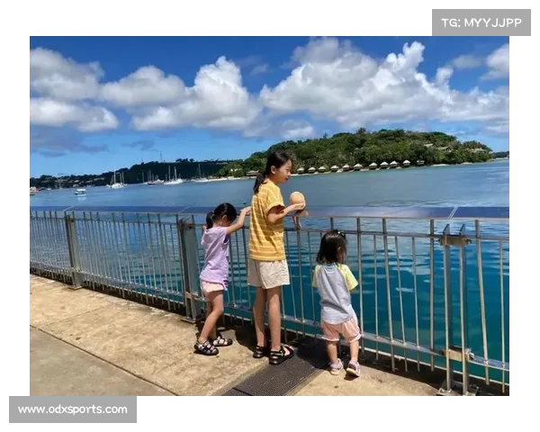 瓦努阿图维拉港火山灰地自行车速降赛创下赛道坡度新纪录 瓦努阿图维拉港火山灰地自行车速降赛创下赛道坡度新纪录